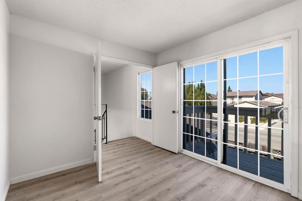 211 Checkers Drive Property Photo 17