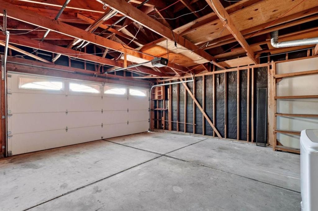 211 Checkers Drive Property Photo 26