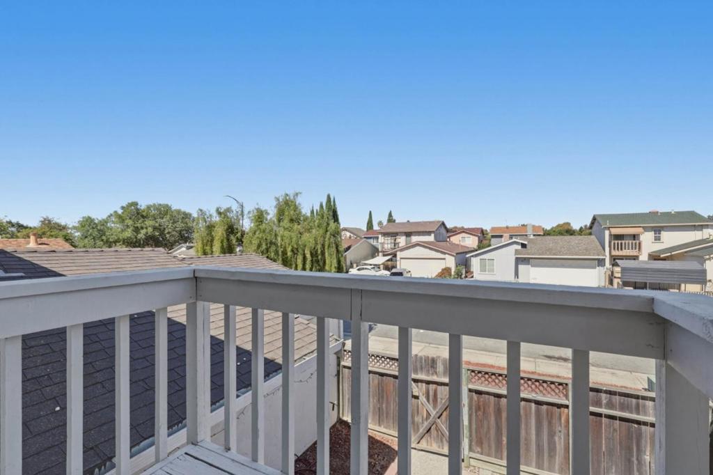 211 Checkers Drive Property Photo 27