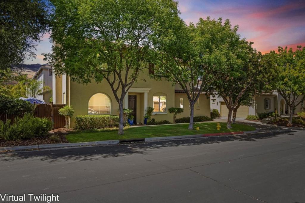 7553 Turnberry Way Property Photo 48
