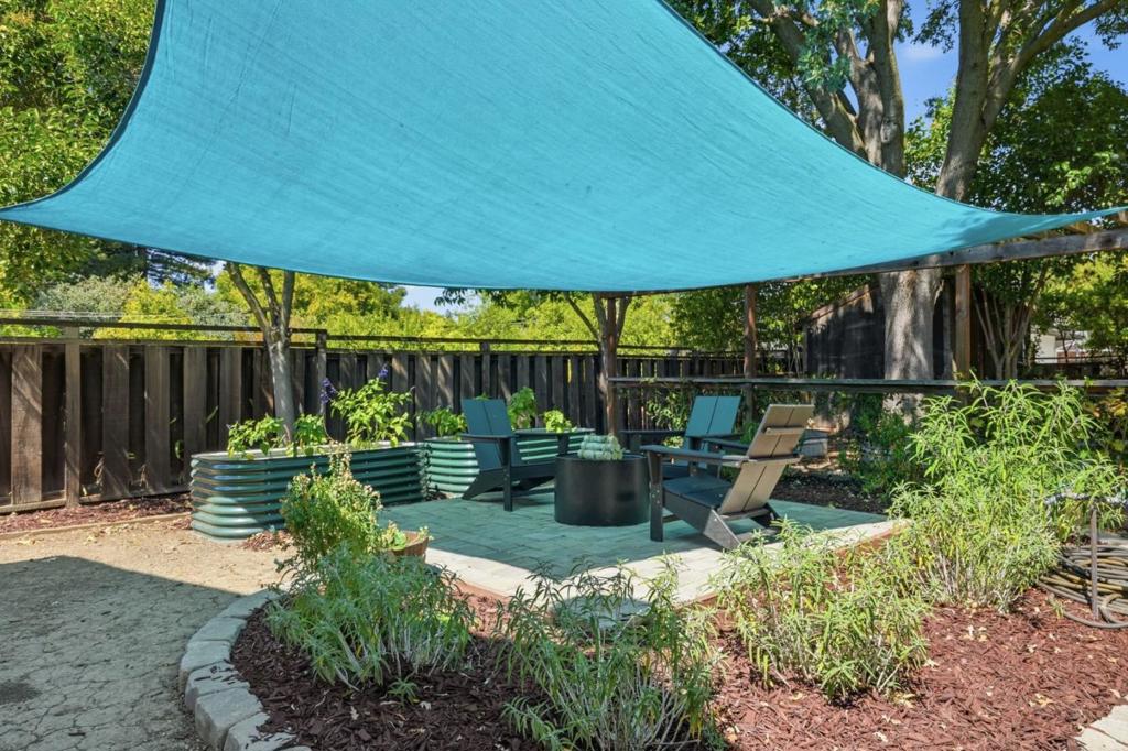 699 Rosita Avenue Property Photo 44