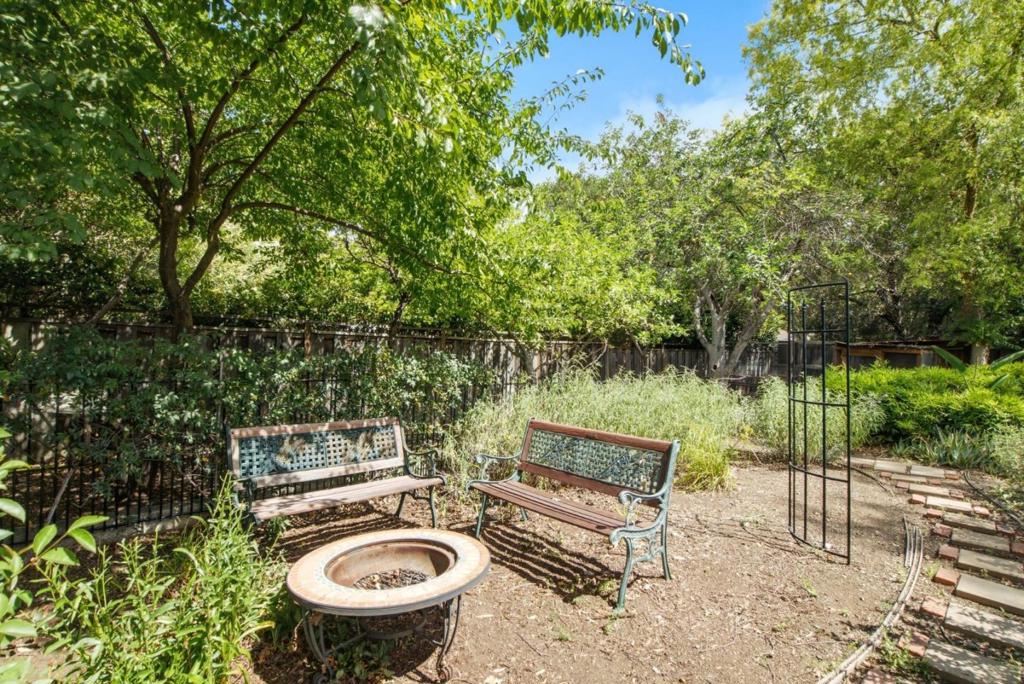 699 Rosita Avenue Property Photo 46