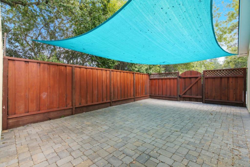 699 Rosita Avenue Property Photo 51