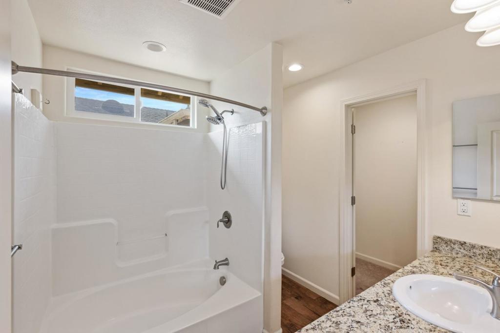12805 Rogge Village Loop Property Photo 12