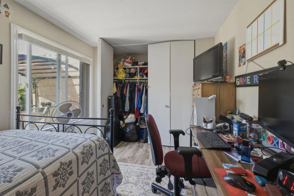 1179 Beaconsfield Property Photo 21
