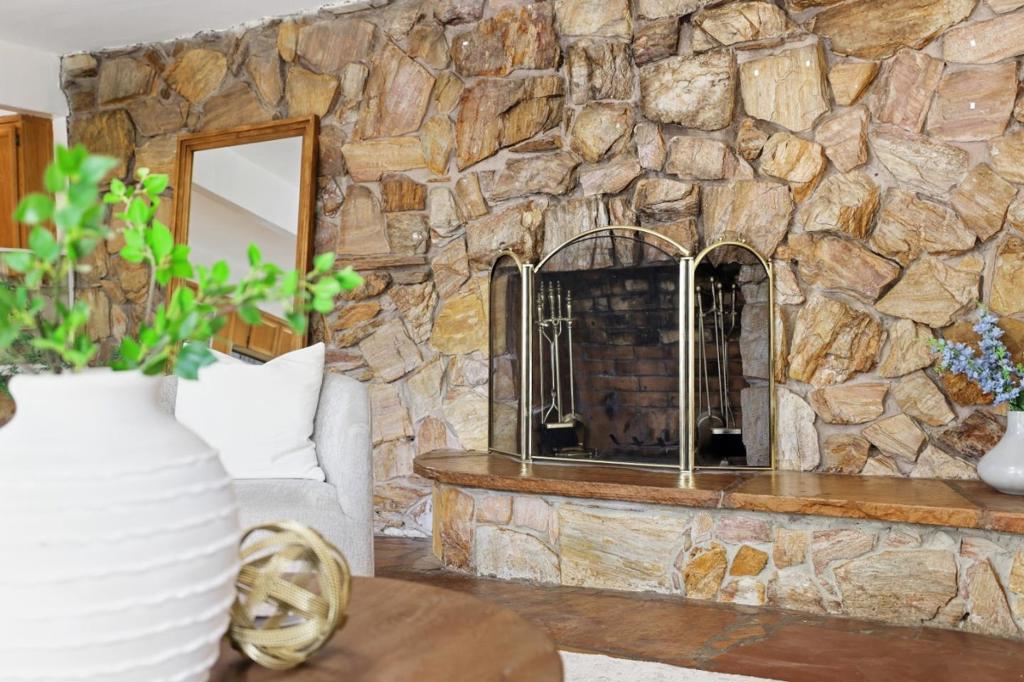 2366 Fatjo Place Property Photo 36