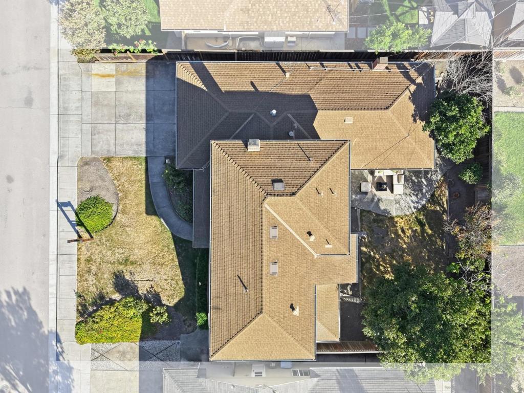 2366 Fatjo Place Property Photo 63