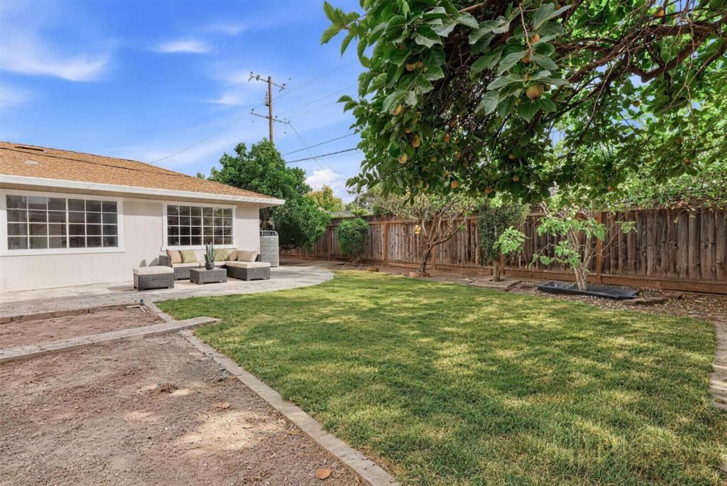2366 Fatjo Place Property Photo 65