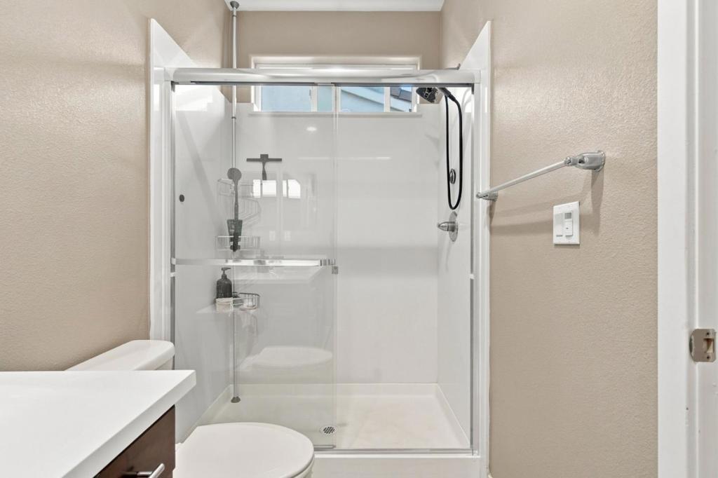 545 Tanoak Street Property Photo 7
