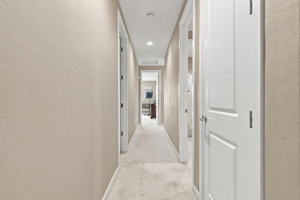 545 Tanoak Street Property Photo 16