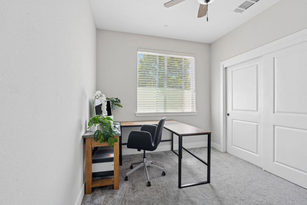 3807 Louis Krohn Drive Property Photo 25