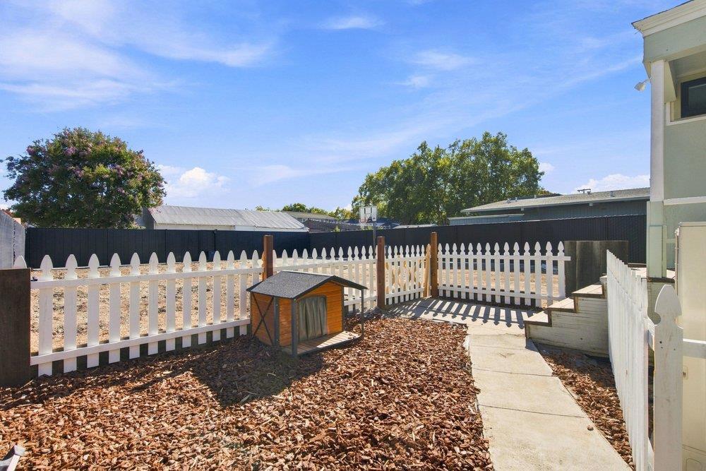 ML82060478 Property Photo 24