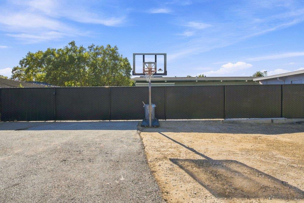 ML82060478 Property Photo 27