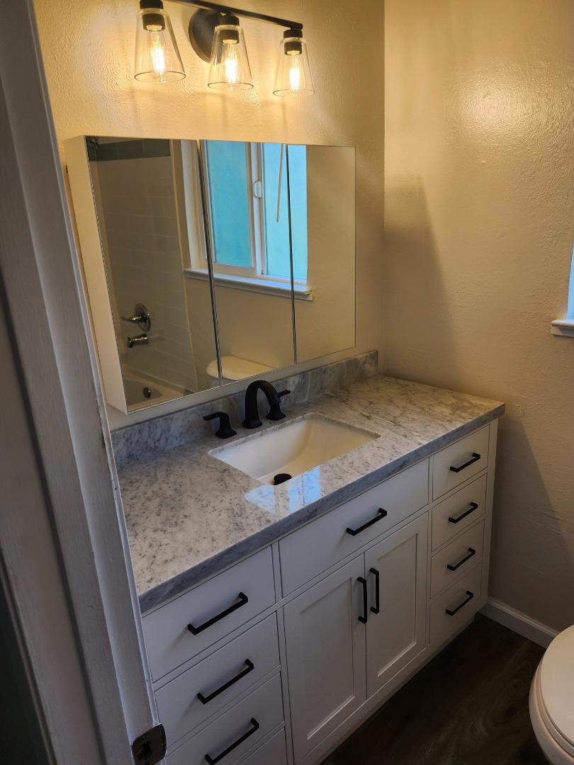 1266 7th Avenue Property Photo 6