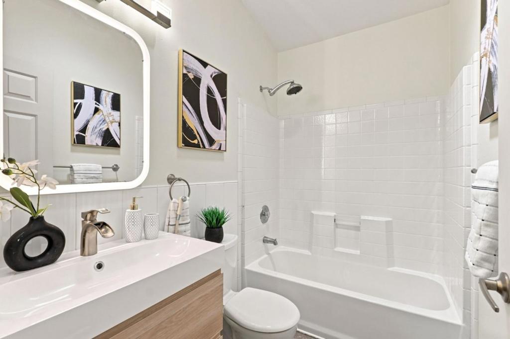 1220 Tasman Drive 59 Property Photo 21