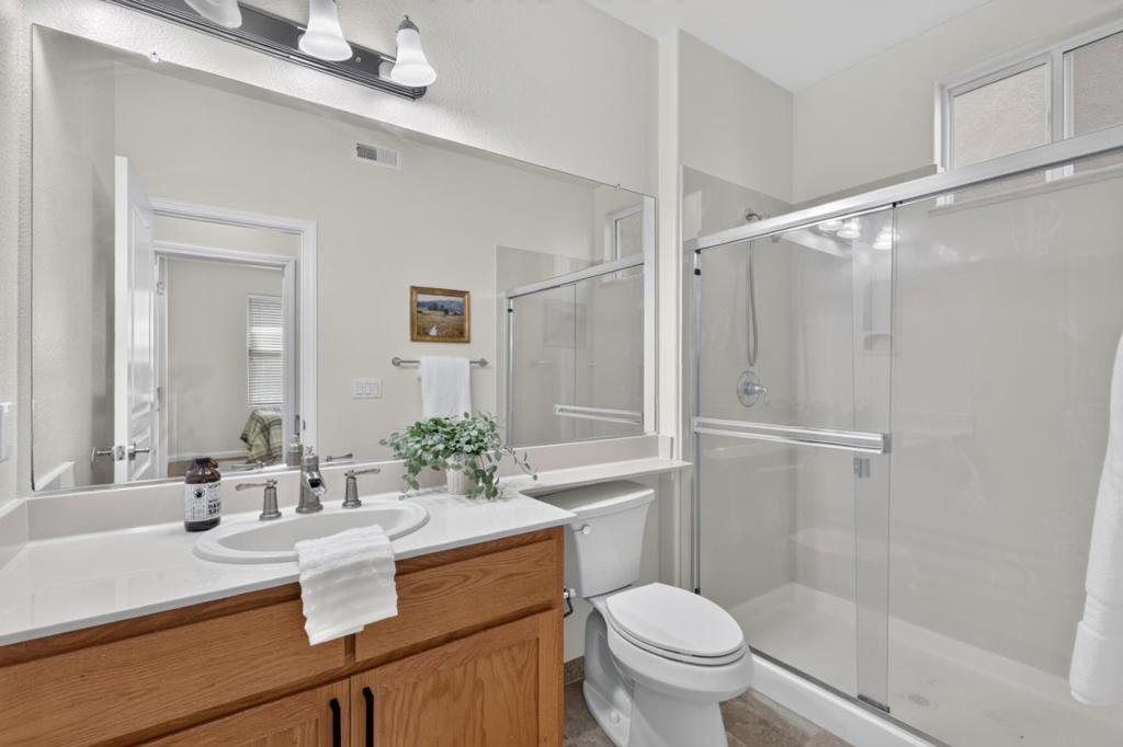 729 Vista Montana Drive Property Photo 13