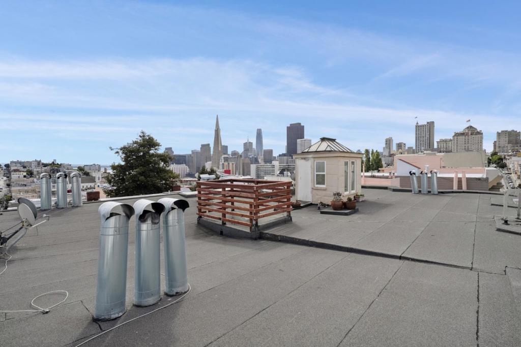 1660 Mason Street Property Photo 20