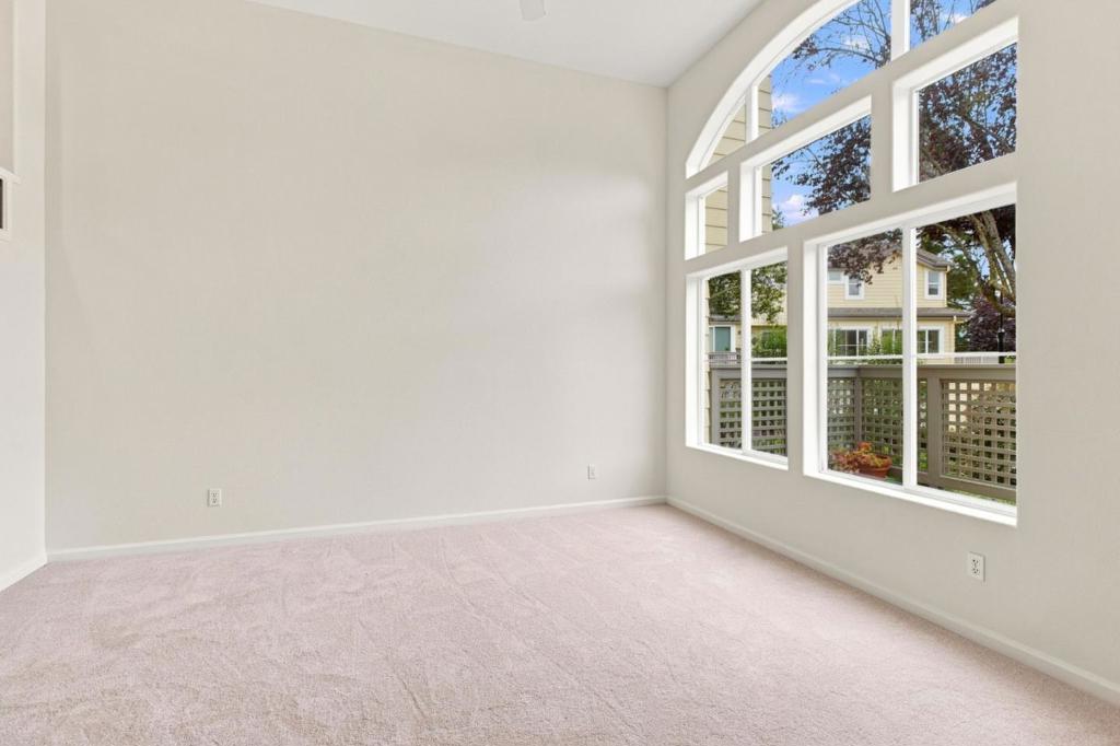 34 Erin Lane Property Photo 37