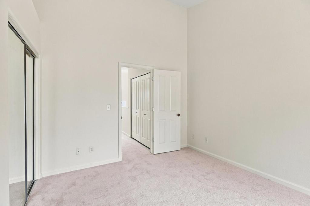 34 Erin Lane Property Photo 56