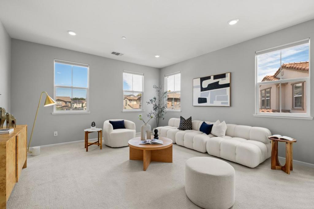 39946 Waxwing Drive Property Photo 16