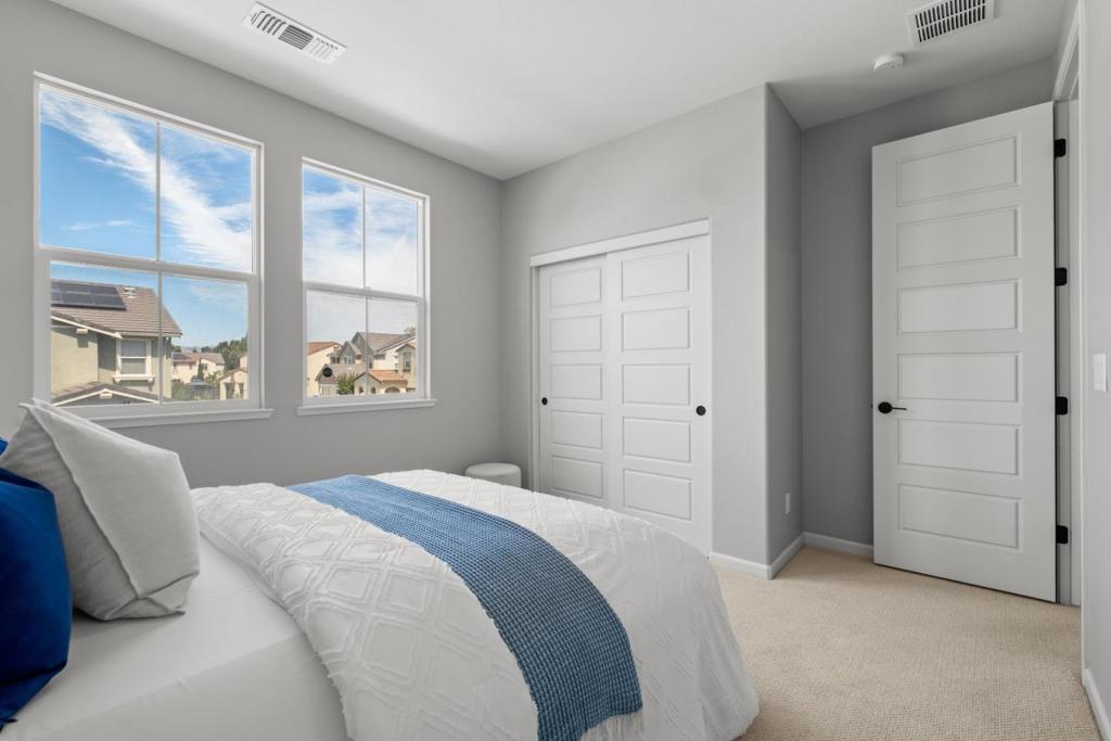 39946 Waxwing Drive Property Photo 43