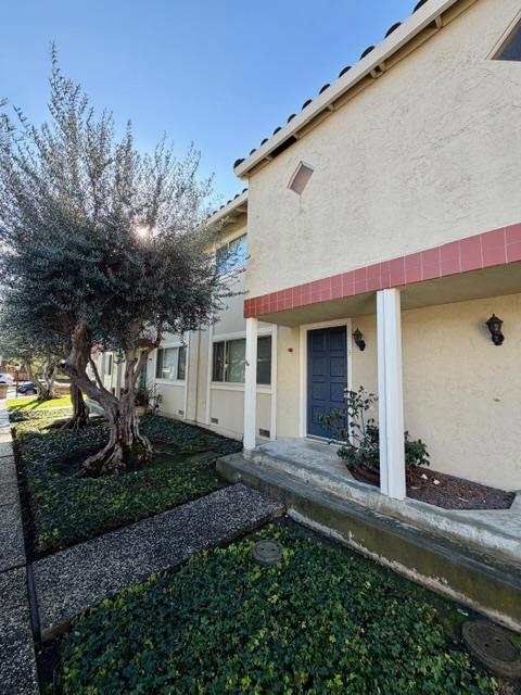436 Sierra Vista Avenue 3 Property Photo 1