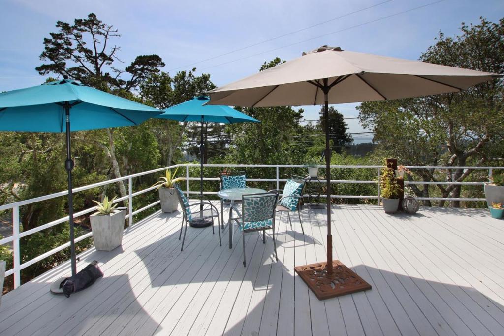 555 Vista Del Mar Drive Property Photo 8