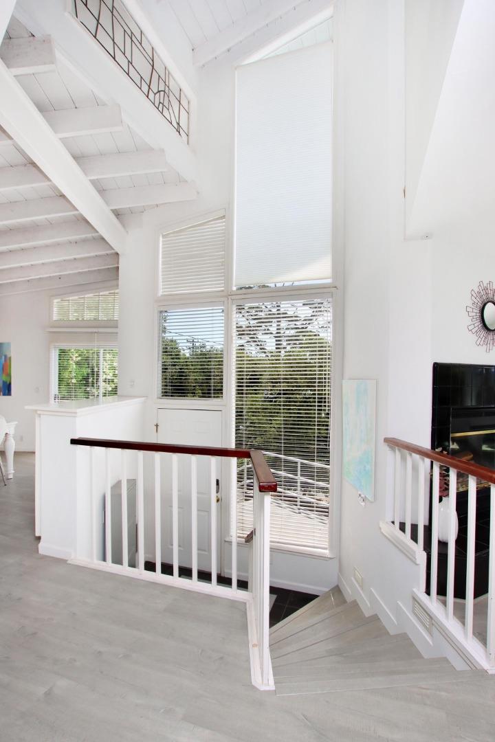 555 Vista Del Mar Drive Property Photo 17