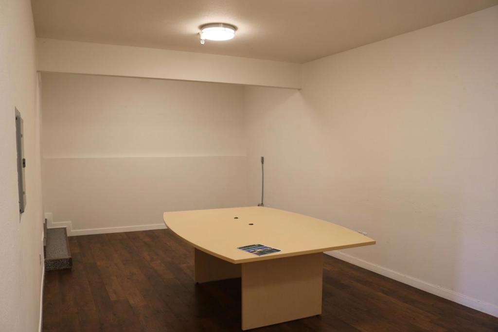 1800 El Camino Real Property Photo 11