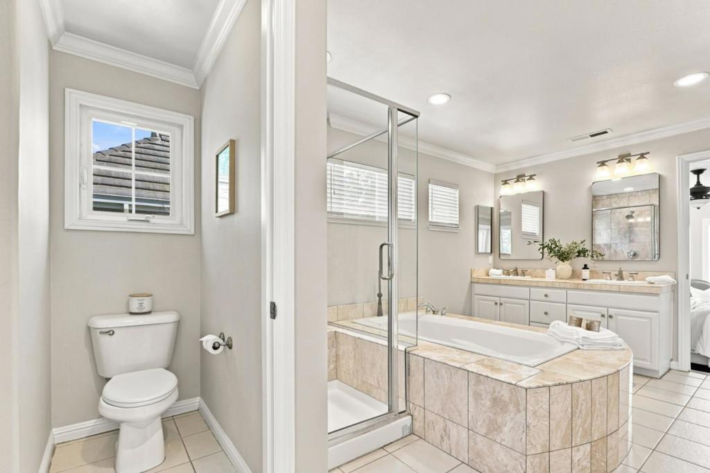 1484 Rosecrest Terrace Property Photo 47