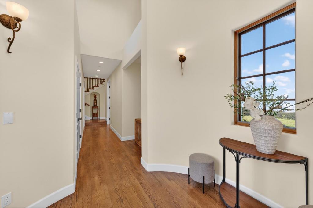 17599 Montebello Road Property Photo 12