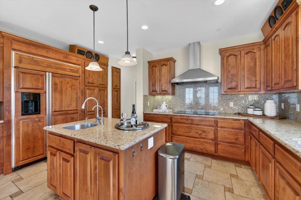17599 Montebello Road Property Photo 21