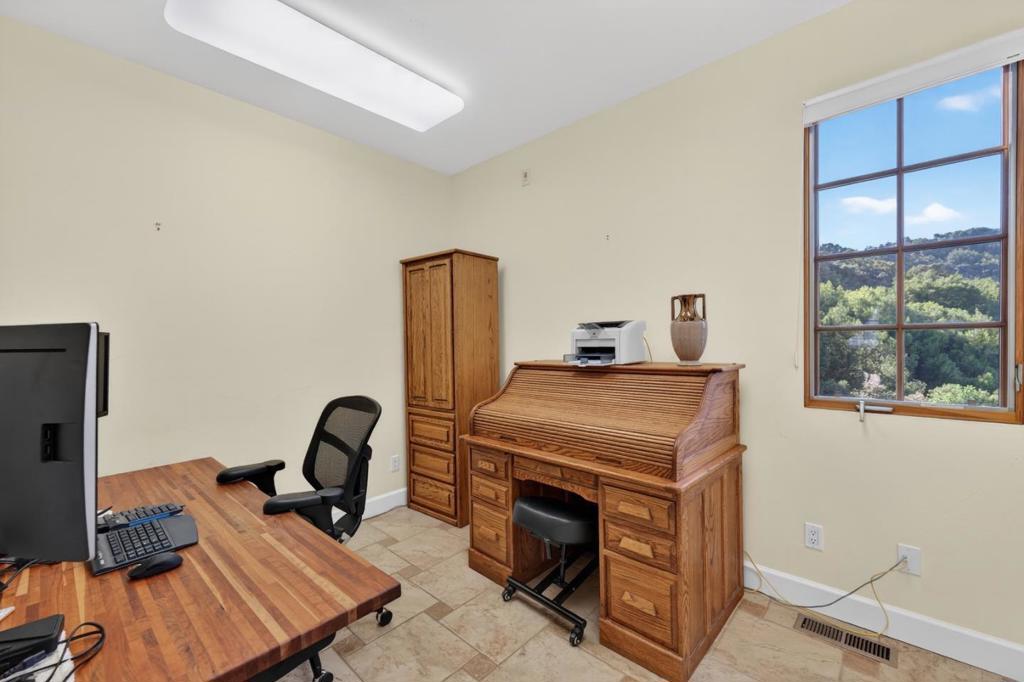 17599 Montebello Road Property Photo 29