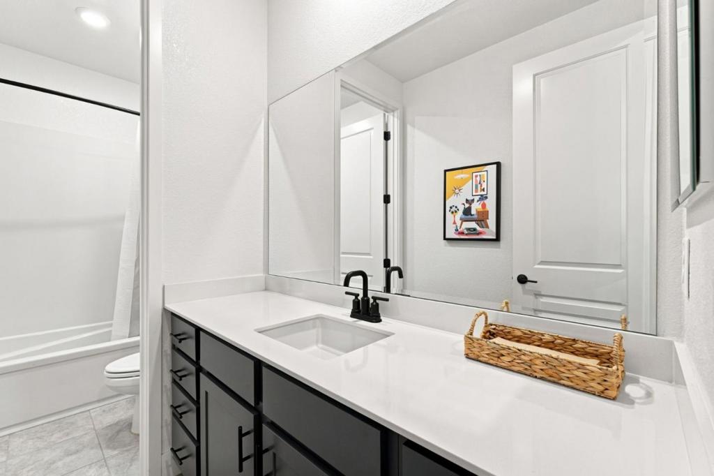 2032 Challenger Way Property Photo 37