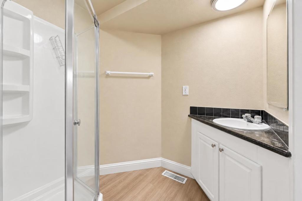 325 E Saint John Street Property Photo 14