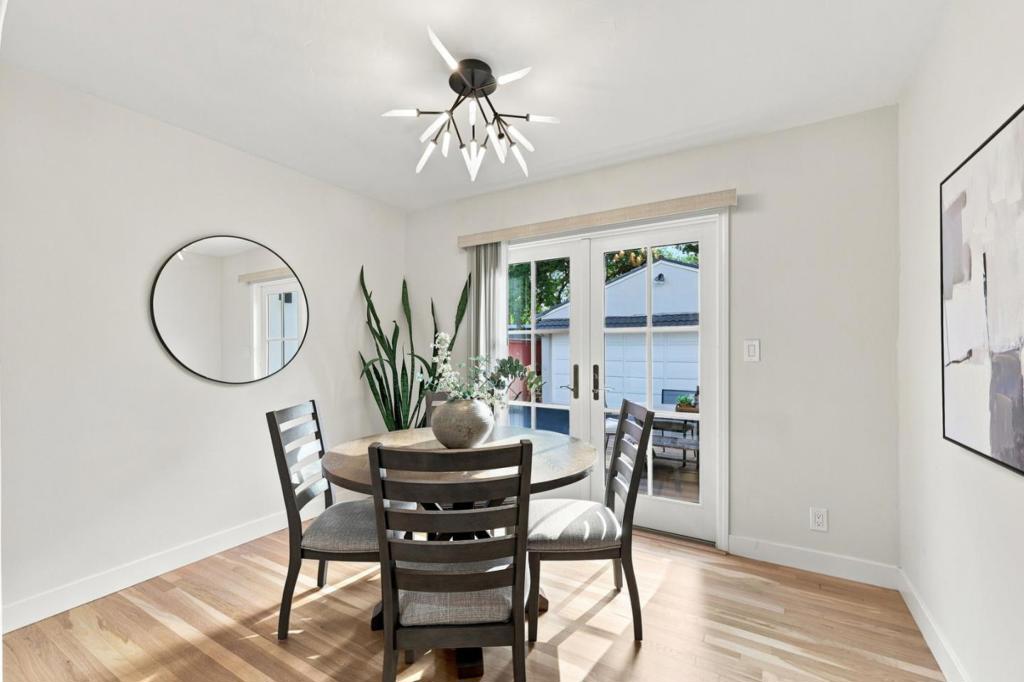 2297 Radio Avenue Property Photo 17