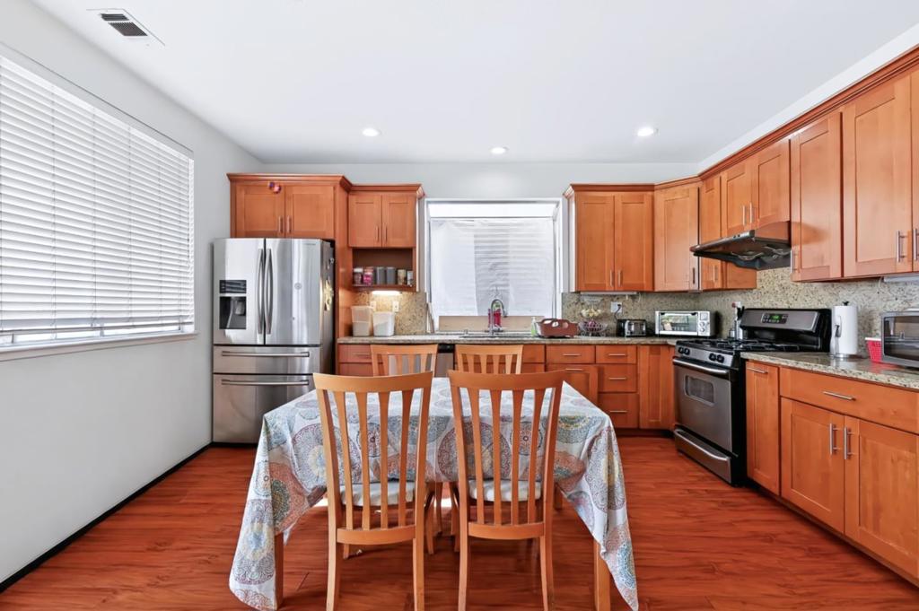 34312 Mulberry Terrace Property Photo 7