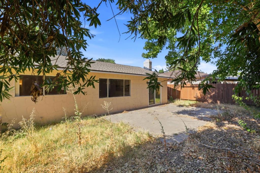 4716 Stonehurst Way Property Photo 34