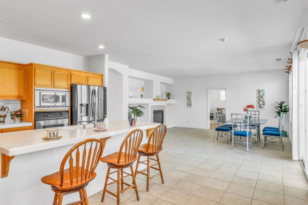4708 Shetland Court Property Photo 17