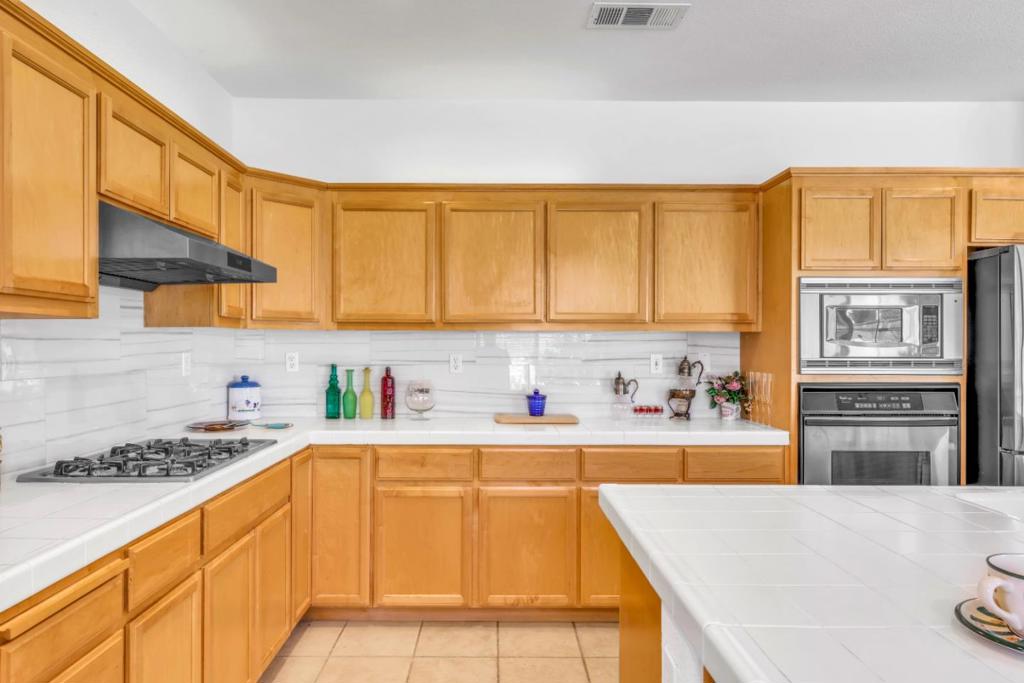 4708 Shetland Court Property Photo 18