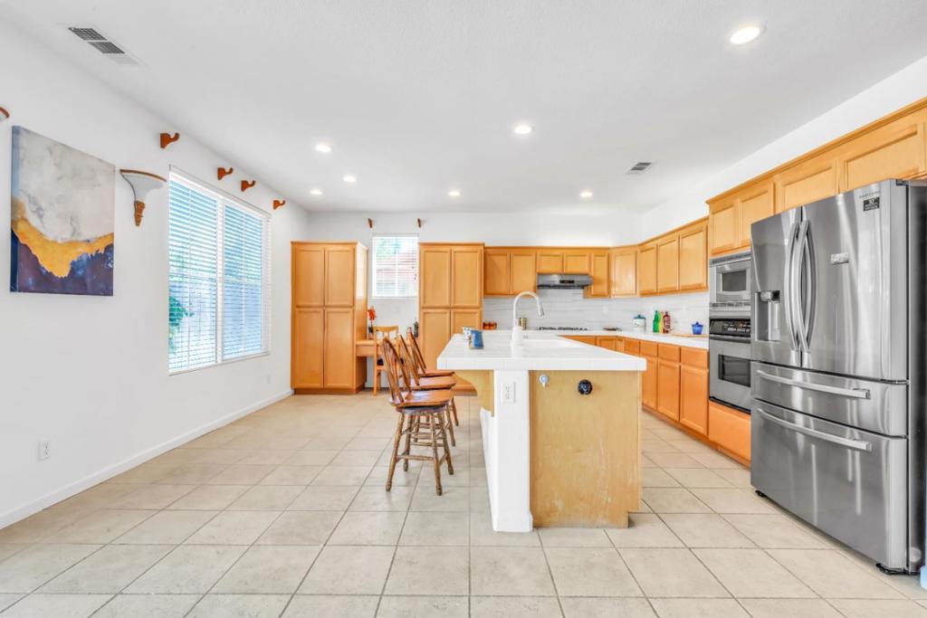4708 Shetland Court Property Photo 20