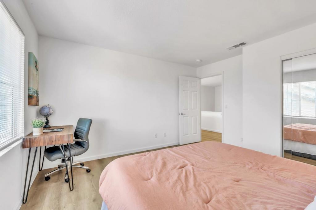 4708 Shetland Court Property Photo 30