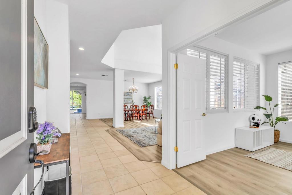 4708 Shetland Court Property Photo 38