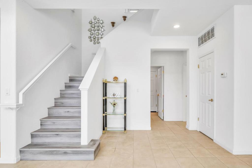 4708 Shetland Court Property Photo 40