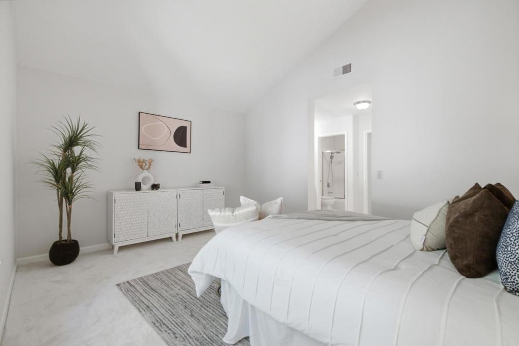 6386 Buena Vista Drive B Property Photo 18