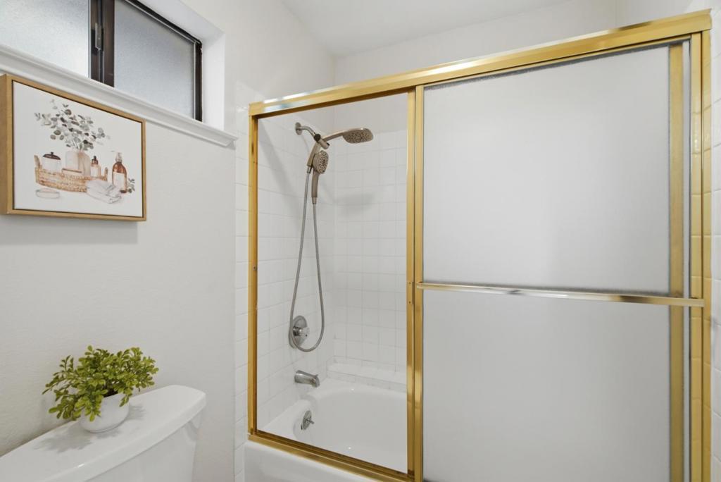 6386 Buena Vista Drive B Property Photo 20