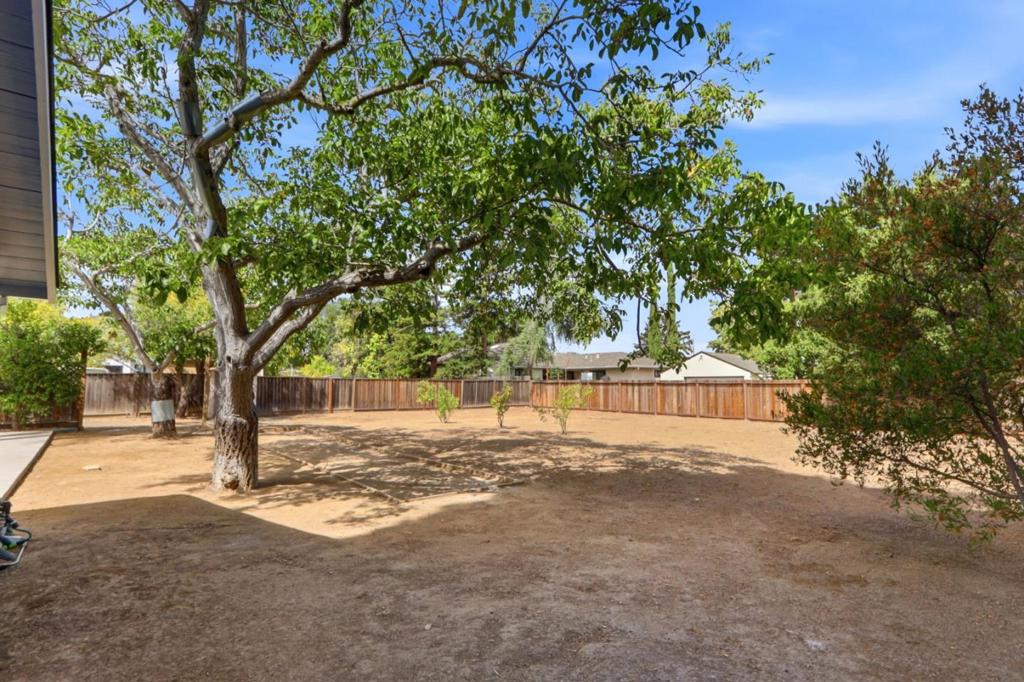 14815 Los Gatos-almaden Road Property Photo 45