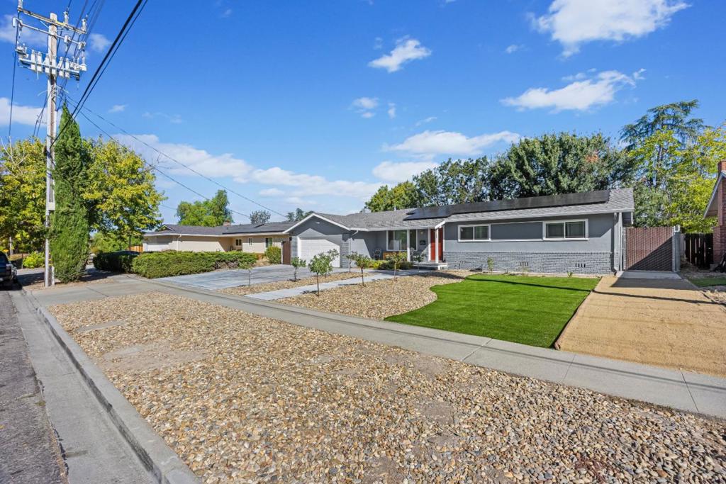 ML82060674 Property Photo 4