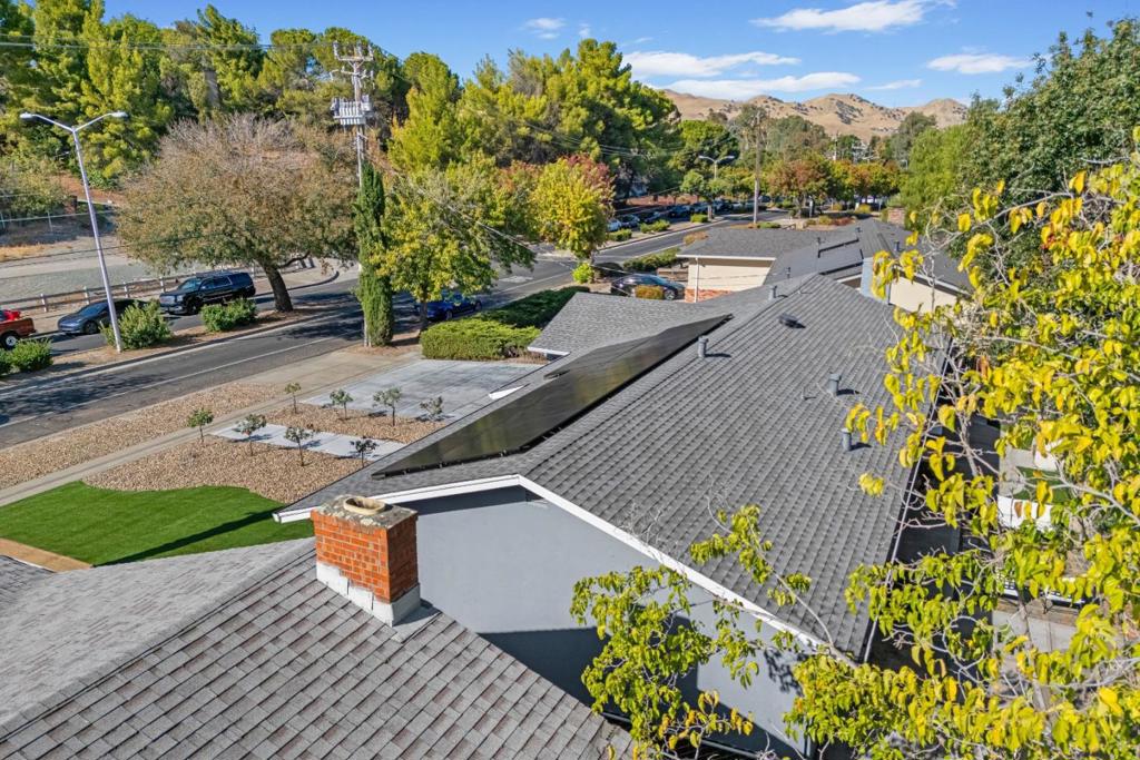 ML82060674 Property Photo 43