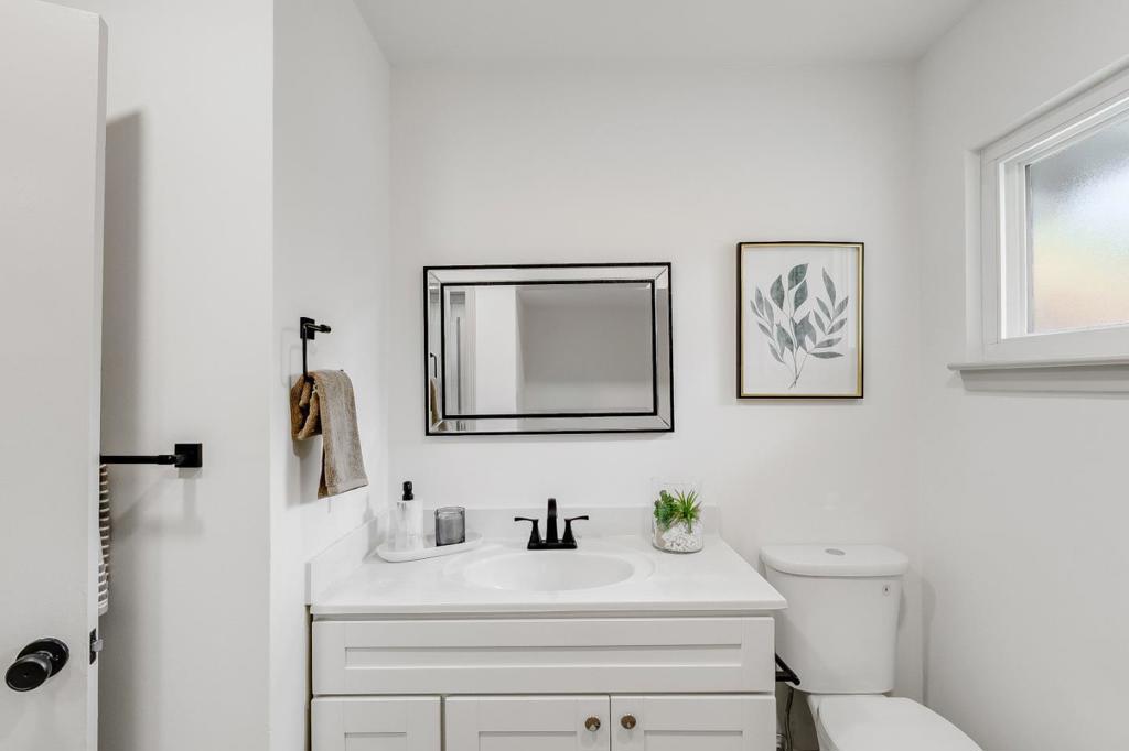 421 Manchester Avenue Property Photo 16